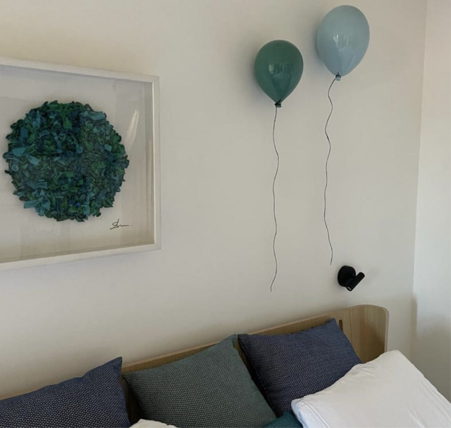 Blue indigo Mirror-Like Finish Ceramic Balloon Sculpture