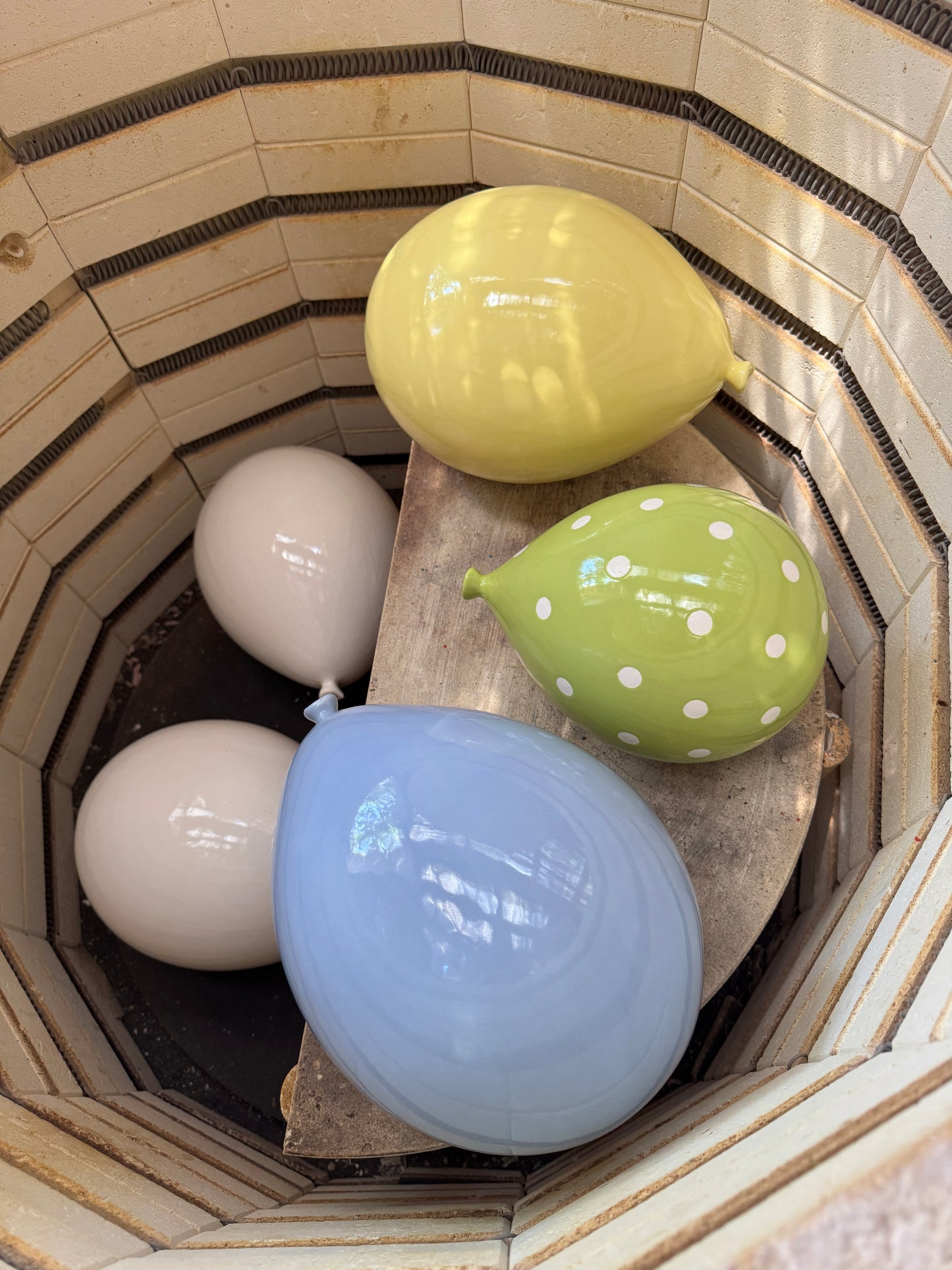 White Glossy Ceramic Ceiling Balloon Sculpture