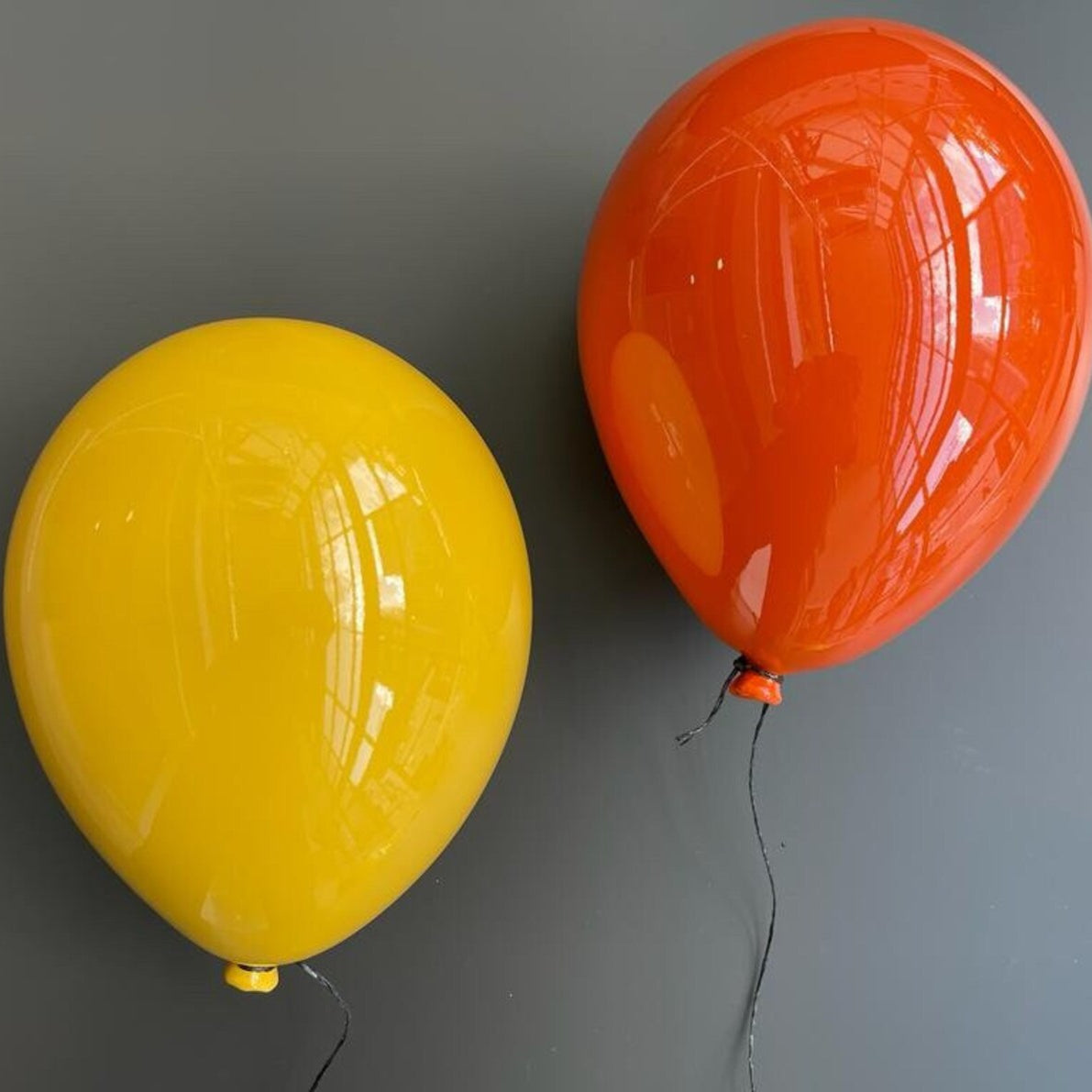 Set of 2 Big Mirror-Like Finish Balloon Sculptures