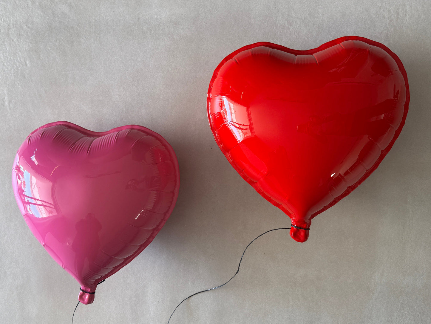 Red Grand Amor Glossy Ceramic Heart Balloon Sculpture