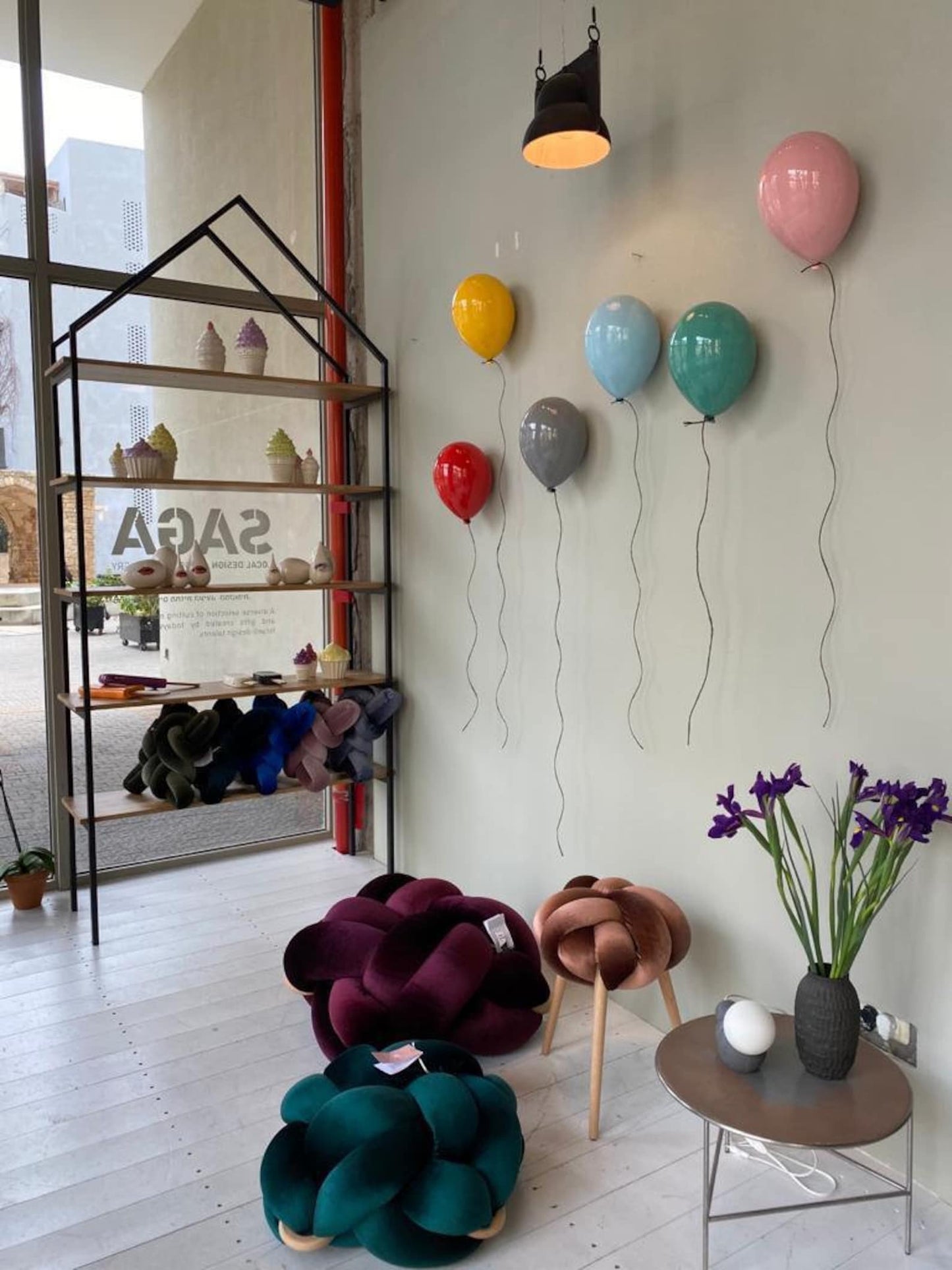 Magenta Mirror-Like Finish Ceramic Balloon Sculpture