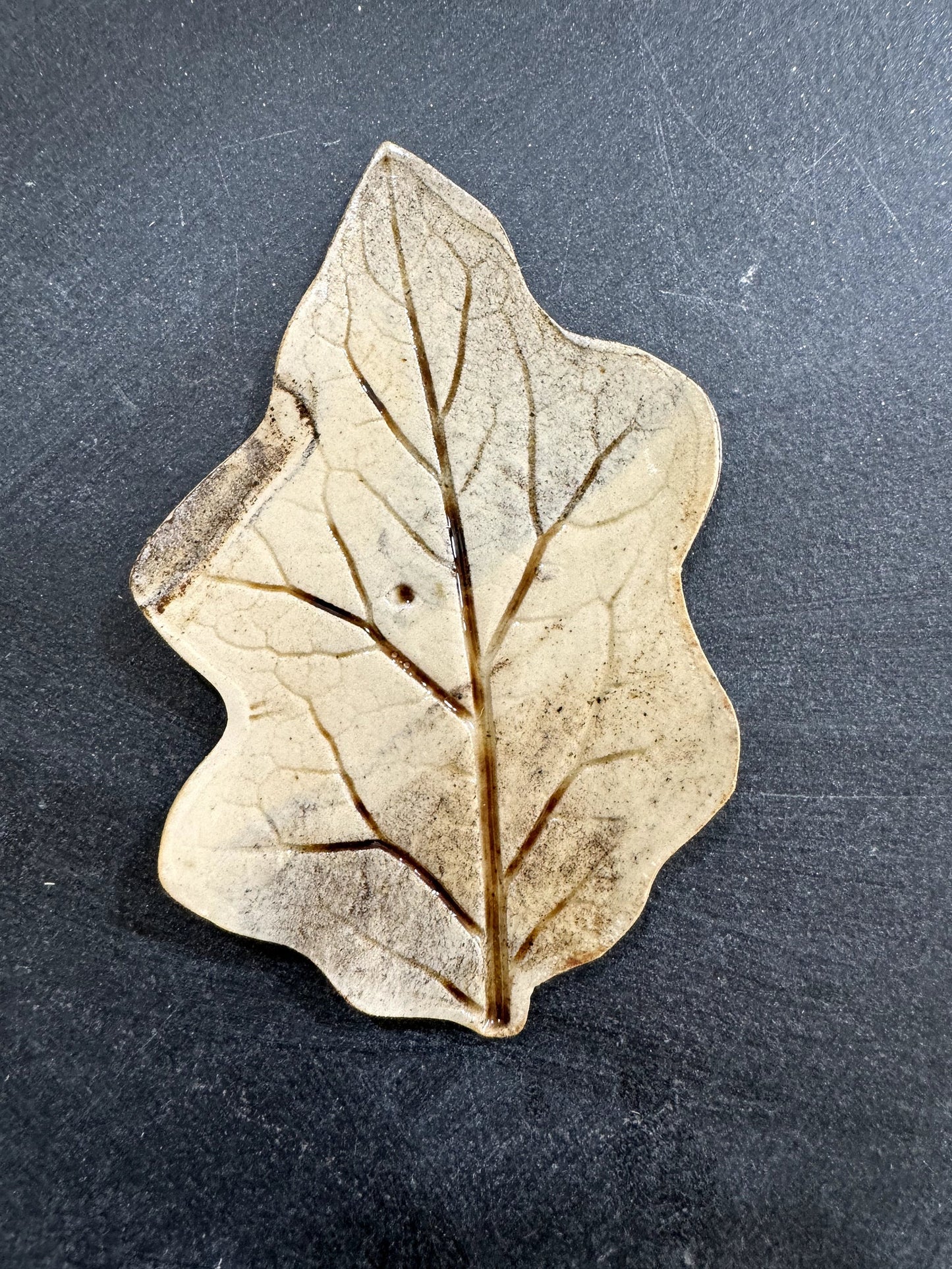 Set of 4 Small Ceramic Leaf Plates